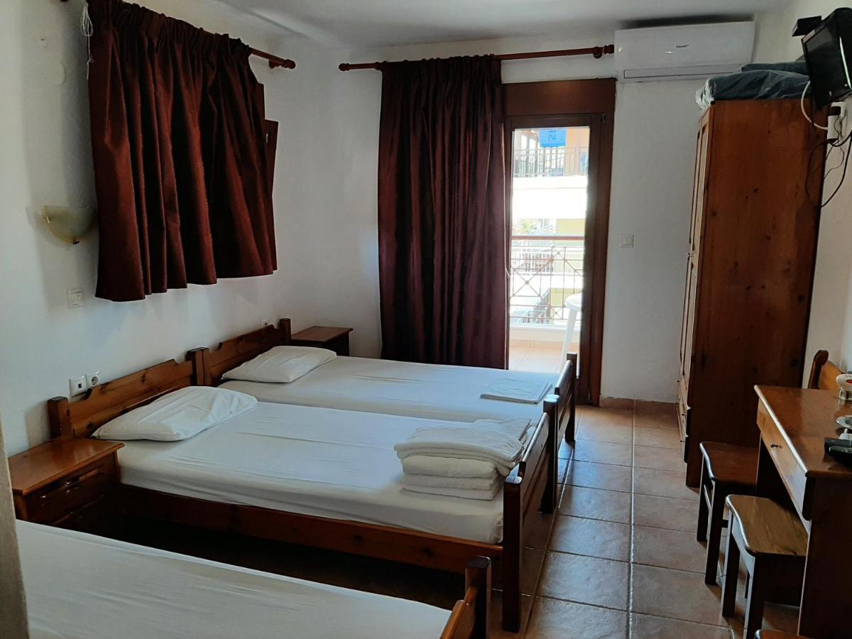 Hotel Kosmas Сарти Экстерьер фото