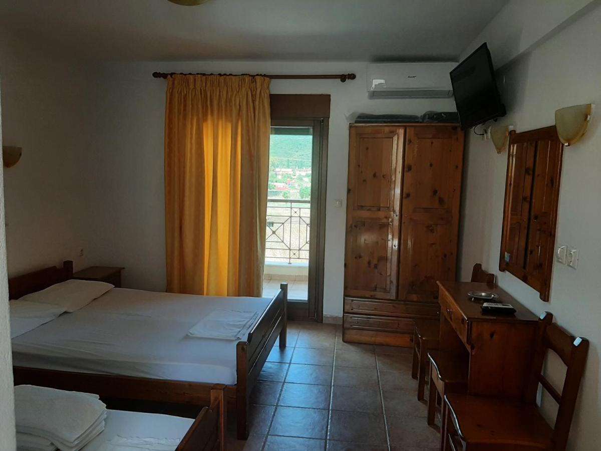 Hotel Kosmas Сарти Экстерьер фото