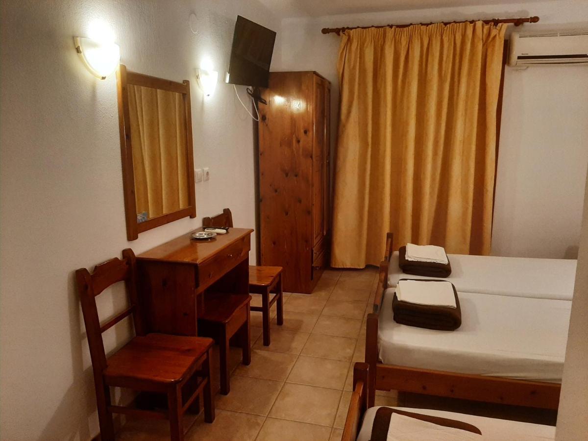 Hotel Kosmas Сарти Экстерьер фото
